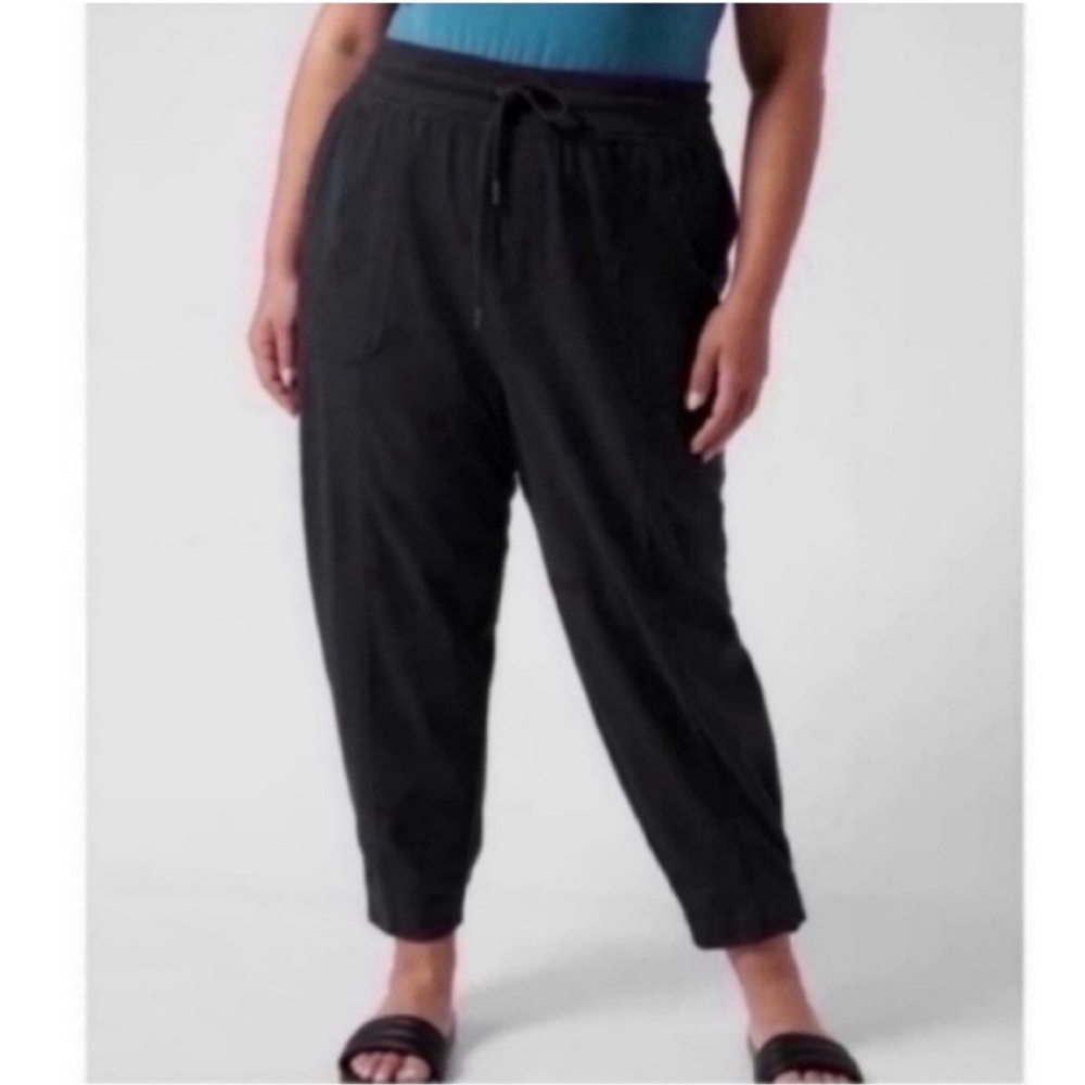 Plus Size Athleta Farallon Weekender Jogger Black